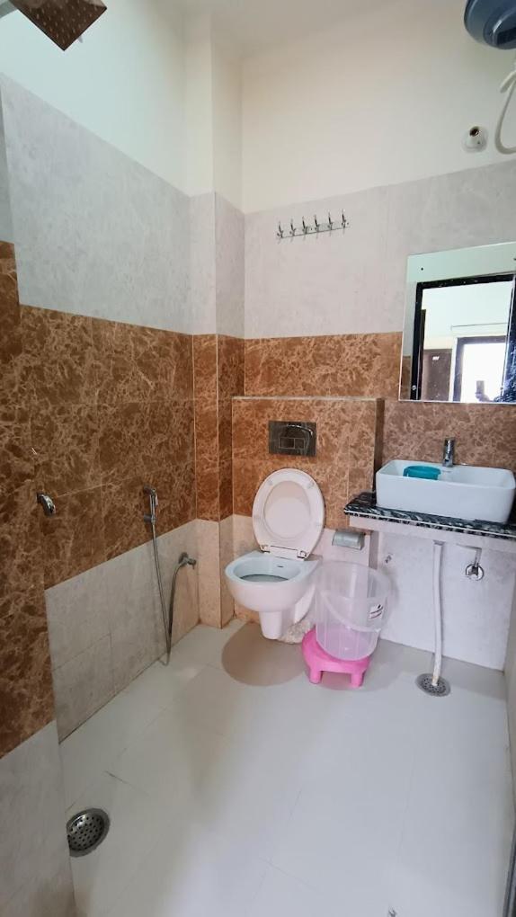 Olt Hostel Рішикеш Екстер'єр фото