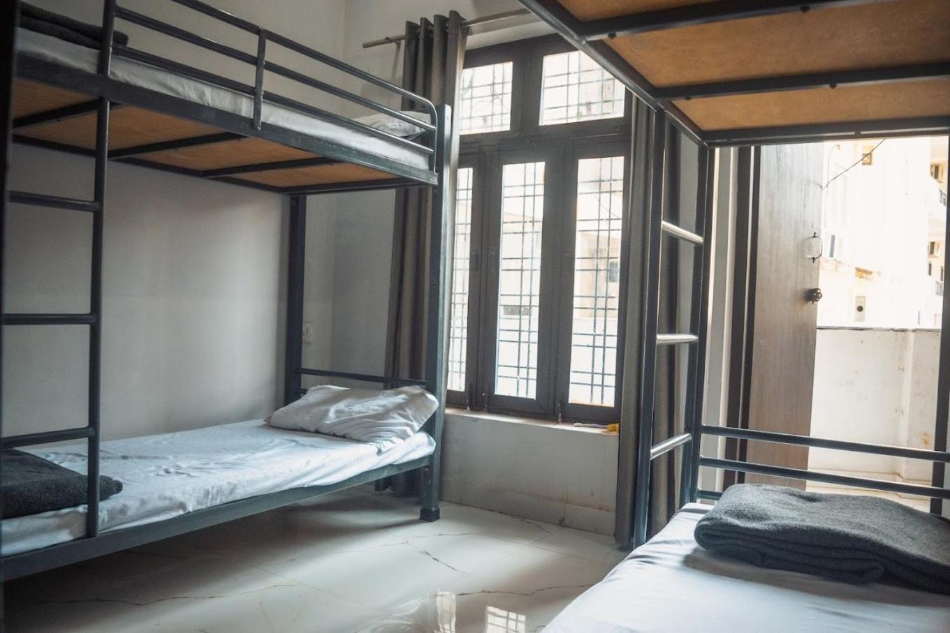 Olt Hostel Рішикеш Екстер'єр фото