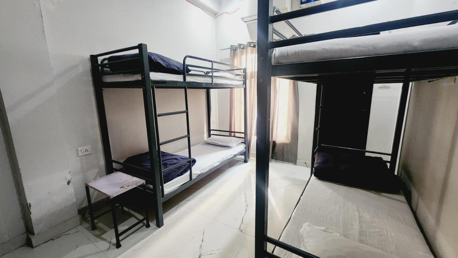 Olt Hostel Рішикеш Номер фото