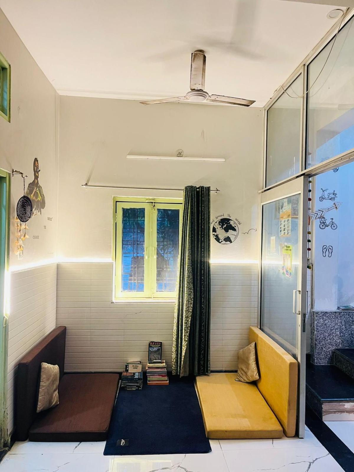 Olt Hostel Рішикеш Екстер'єр фото