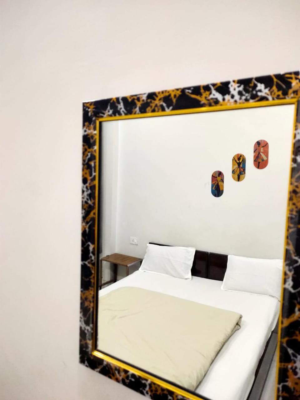 Olt Hostel Рішикеш Екстер'єр фото