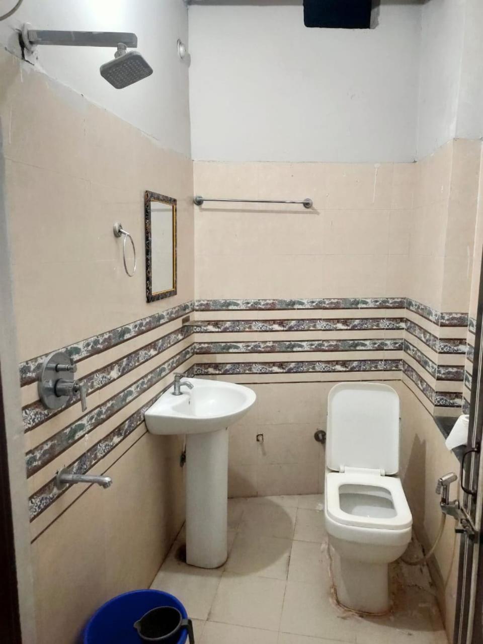 Olt Hostel Рішикеш Екстер'єр фото